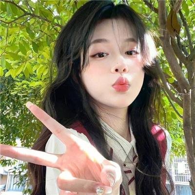 以泥为妆